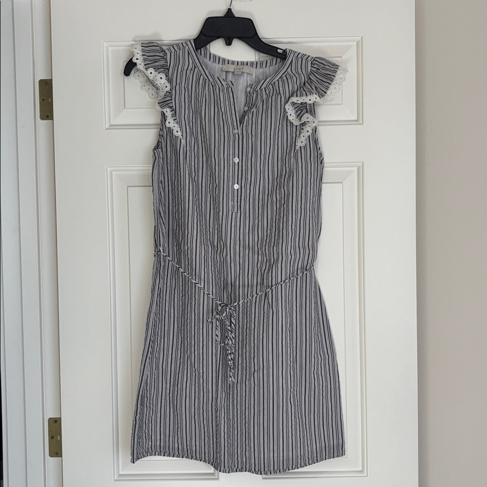 ⛵️ LOFT Gray and White Striped sleeveless dress size small